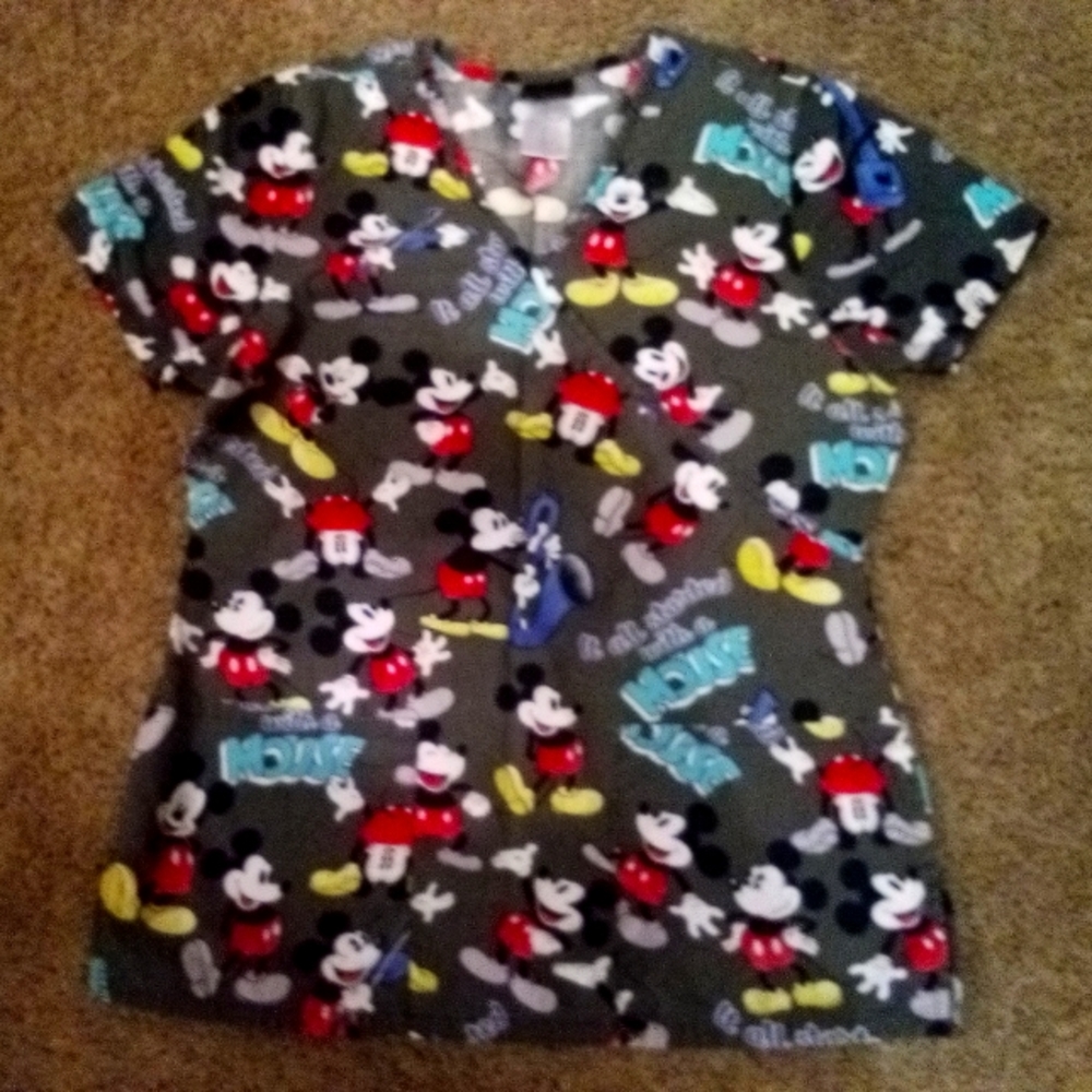 Women Scrub shirt